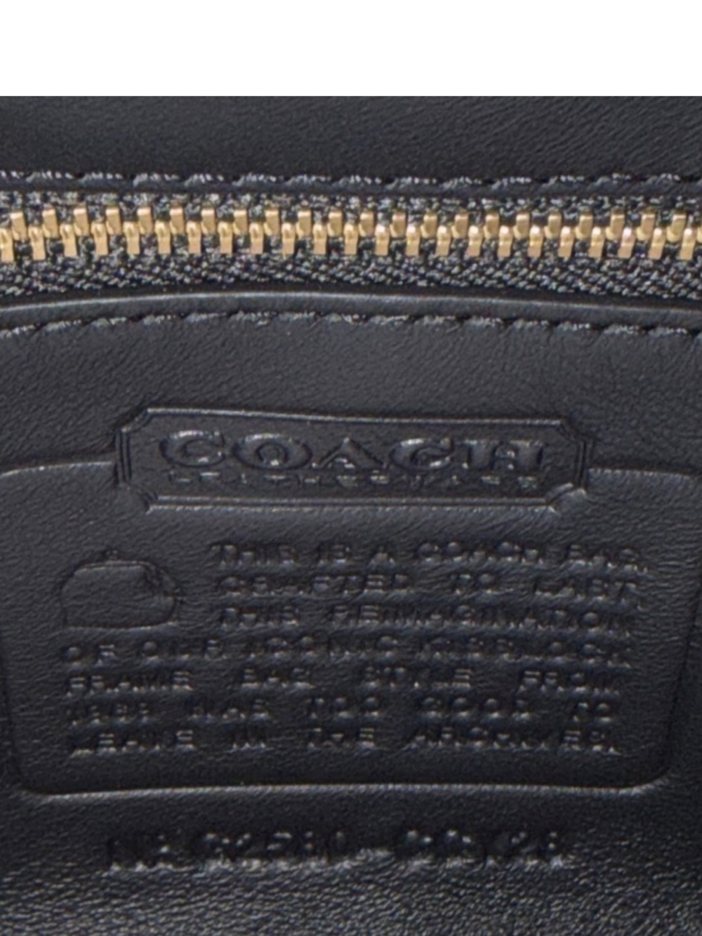 Coach Kisslock Frame Shoulder Bag in Black with Gold Hardware - Picture 5 of 6